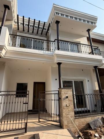 3Bhk House in Sunny Enclave